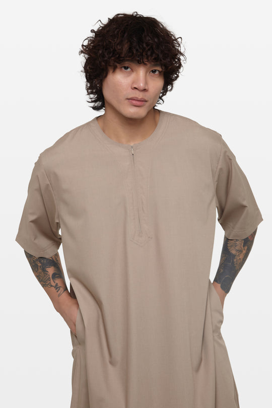 Mocha Meringue Short Sleeve Thobe