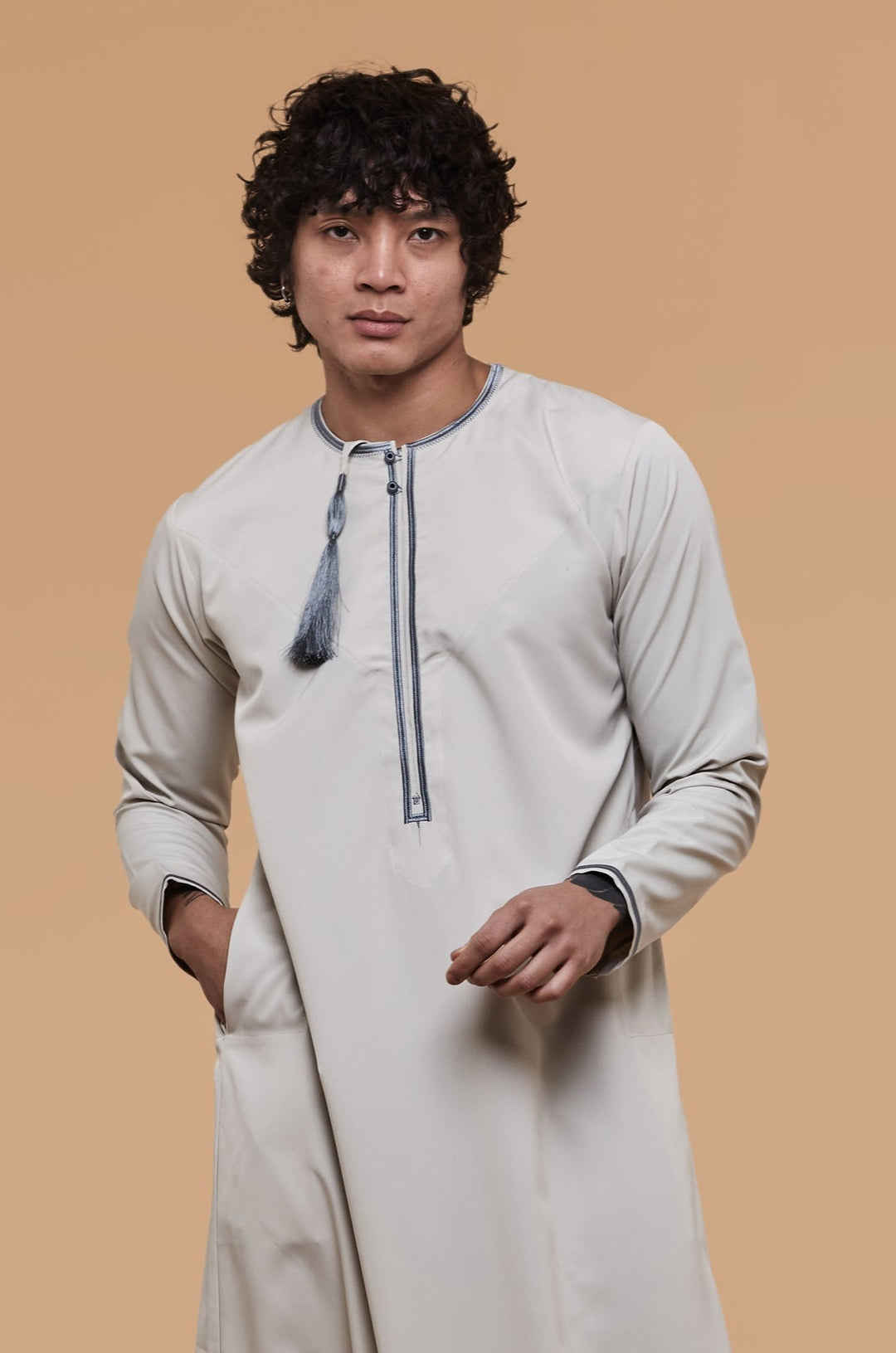 Moon Grey & Dusty Blue Omani Thobe