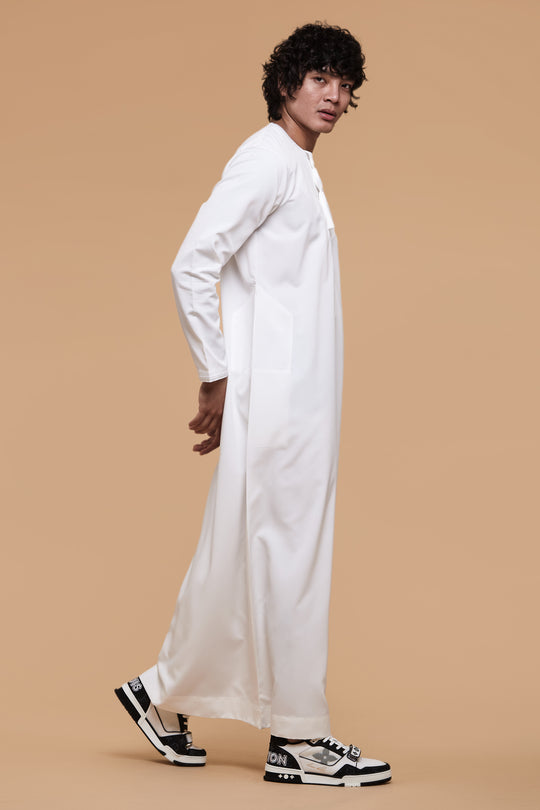 Triple White Omani Thobe