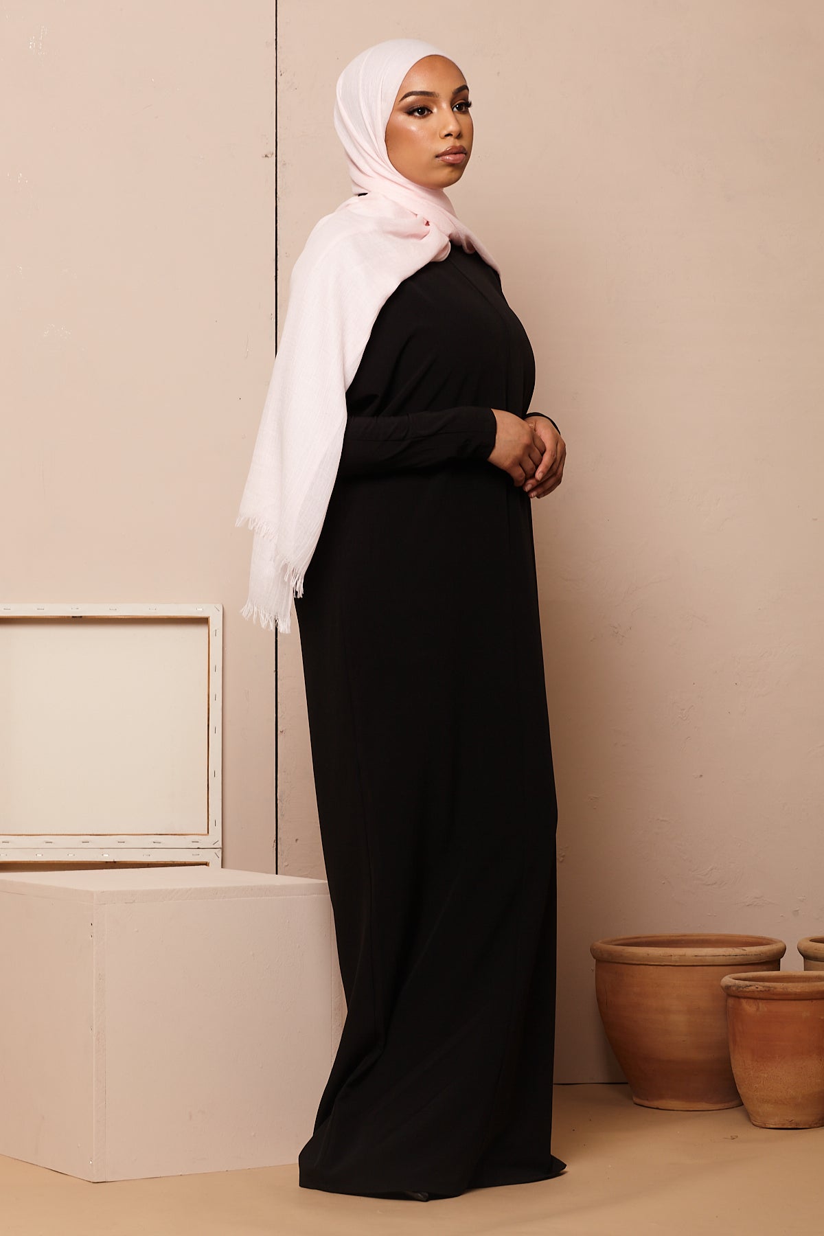 Black High Collar Neck Batwing Abaya