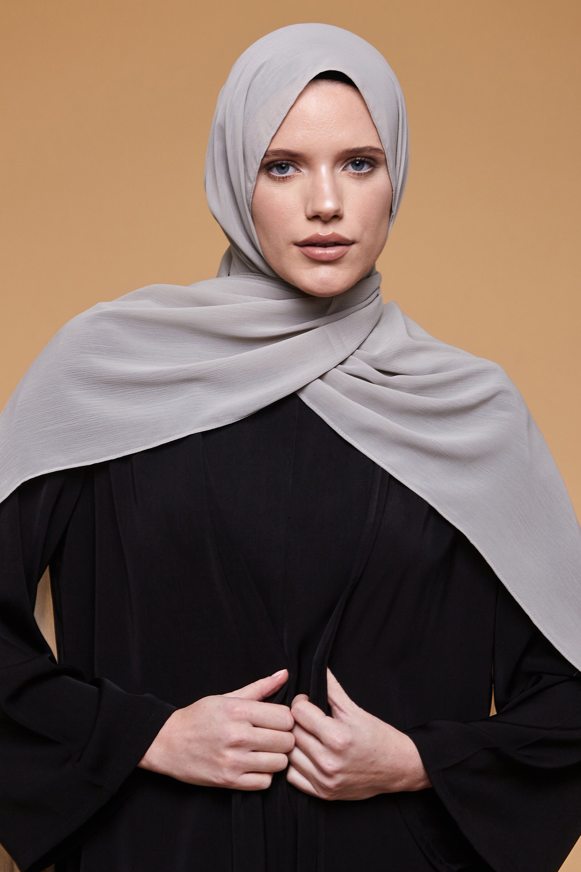 Rock Oak Crinkle Soft Crepe Hijab – CAVE