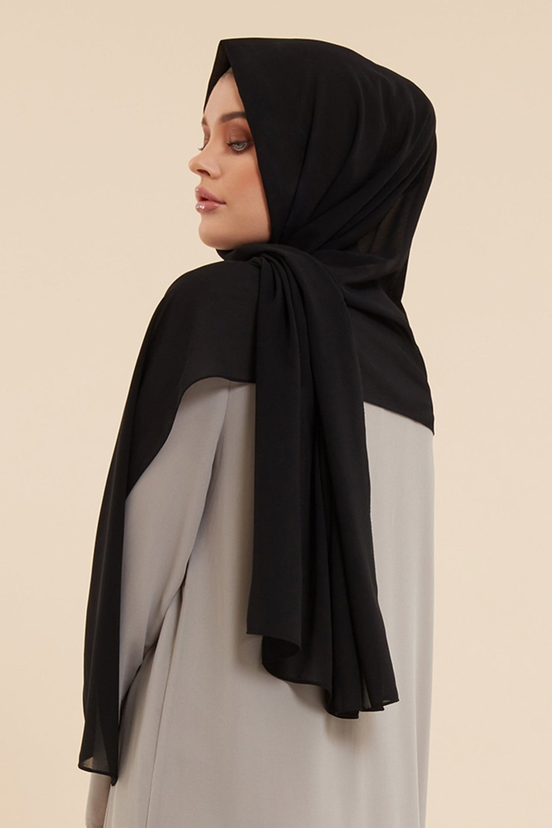 Black Soft Crepe Chiffon Hijab - CAVE