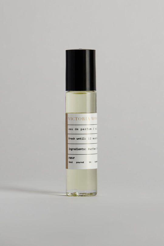 Victoria Wood Oil Perfume - CAVE